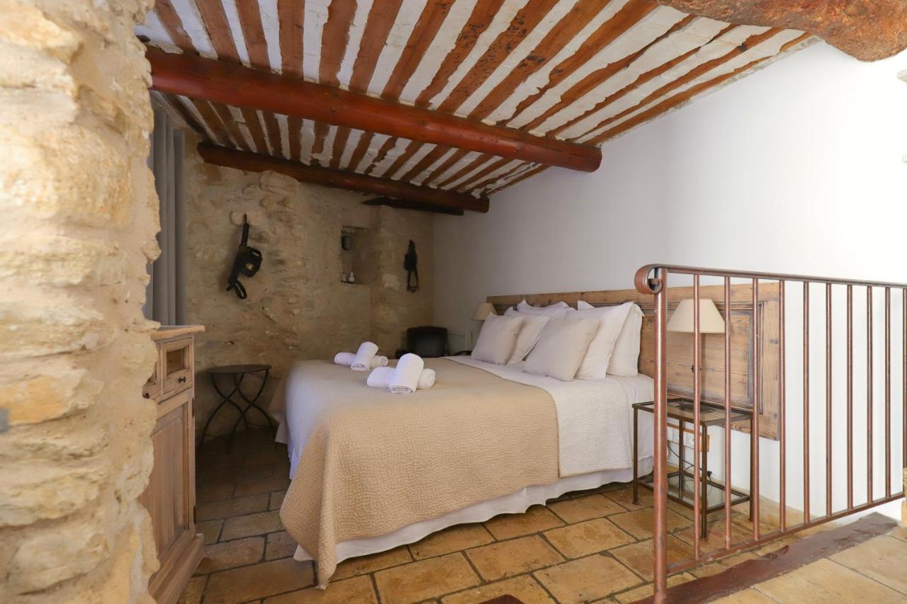 Hotel La Ferme De La Huppe Gordes Esterno foto
