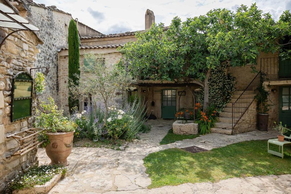 Hotel La Ferme De La Huppe Gordes Esterno foto